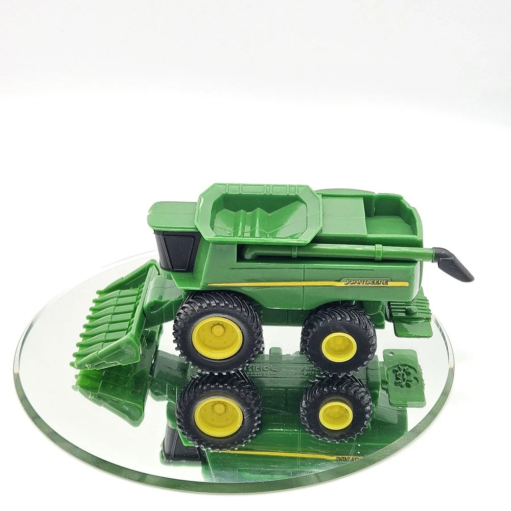 ERTL John Deere Combine Farm Toy Plastic Model J0517YL01 Green